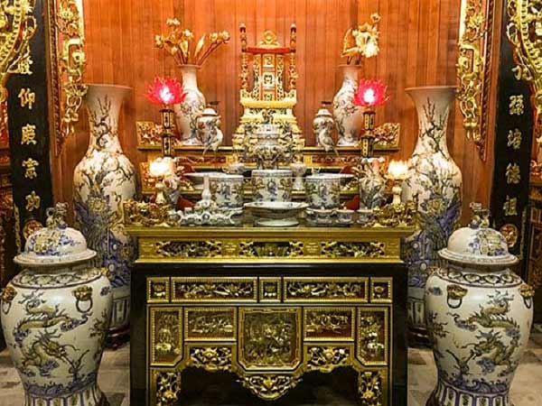 Mơ thấy bàn thờ là điềm báo lành hay dữ?