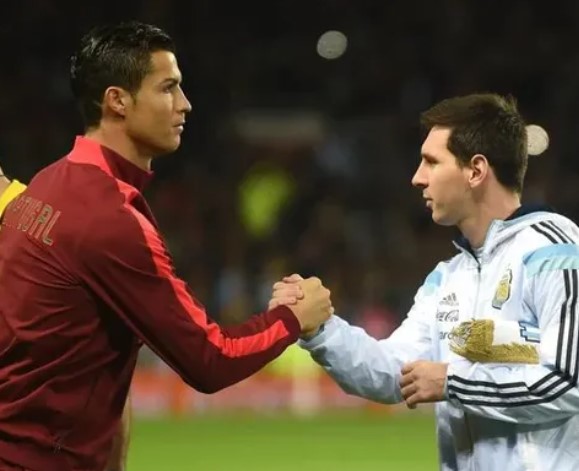 Messi và Ronaldo cướp đi tâm trí của cầu thủ trẻ