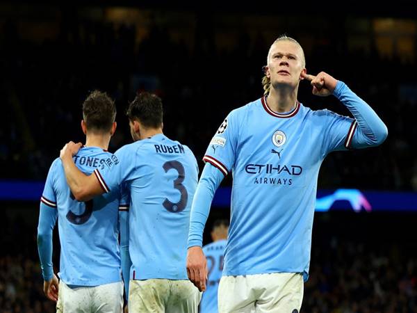 Tin Man City 12/9: Man xanh nhận cảnh báo từ một huyền thoại