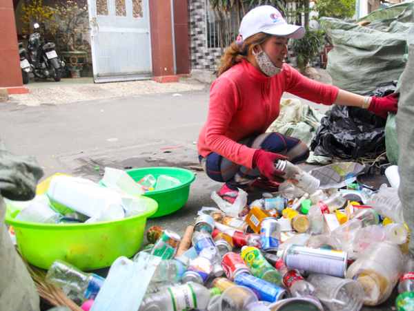 Mơ thấy bán ve chai nhưng bị từ chối
