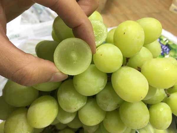 Nằm mơ thấy quả nho – ý nghĩa và những điểm báo bí ẩn