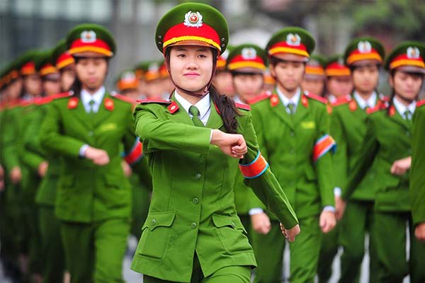 Liệu nằm mơ thấy công an bắt có ảnh hưởng đến sự nghiệp?