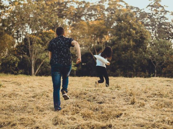 Nằm mơ thấy bị rượt đuổi giết, ma quỷ rượt đuổi điềm gì