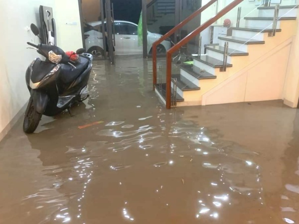 Mơ thấy nước tràn vào nhà cảnh báo trước điều gì?