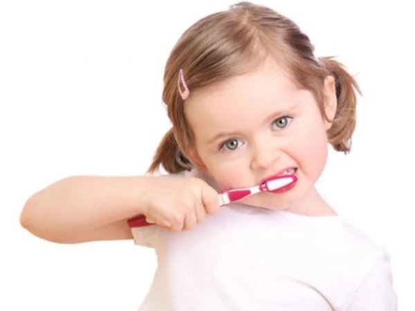 Nằm mơ thấy đánh răng là điềm gì, chọn con gì giải xui?