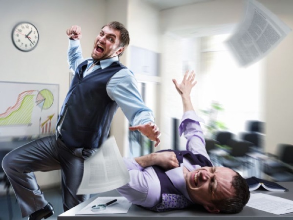 Nằm mơ thấy đánh lộn là điềm gì, tham khảo số mấy hên?